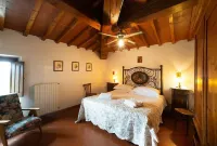 CASALINI 2 free wifi beautiful family house with swimming pool