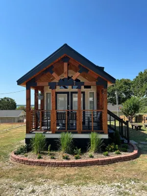 New Cozy Cottage on Lake Texoma Hotels in der Nähe von Walmart Supercenter