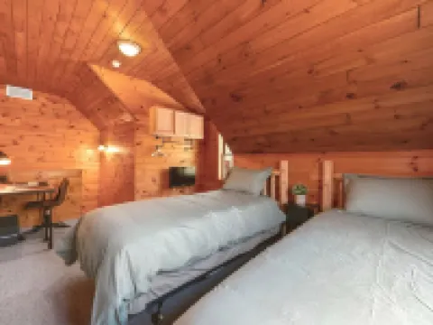 Moose Lodge - scenic Adirondack cabin escape + lake access フルトンのホテル