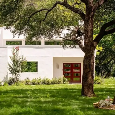 Lake Austin Luxury/200ft Private Waterfront on 2 Acres/2 Docks/Sleeps 4