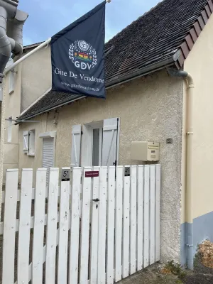 Maison de Ville au Calme à Proximité du Château et du Centre Ville Hotels in Vendome