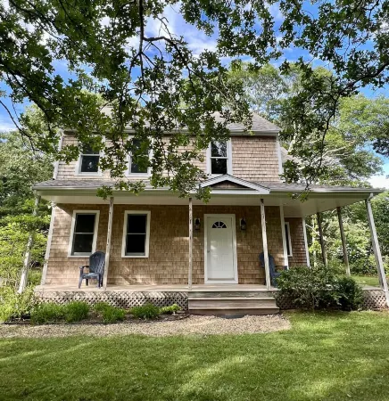 Charming Family Home in the Heart of Martha's Vineyard
