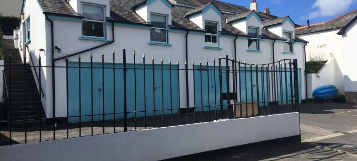 Appledore - Hispaniola Stunning 2 bed 2 bath, sleeps 4(+2) and PARKING!!! Hotels in Bideford