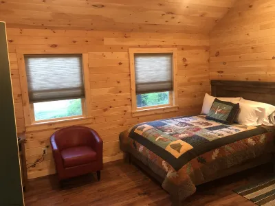 Cabin In The Pines East side Lake George Hotels near Hovey Pond