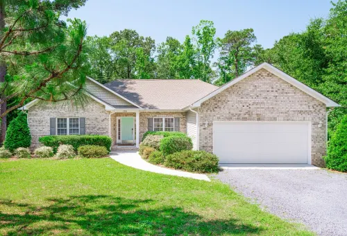 Modern Home! Golf Simulator - Poker - Pet Friendly