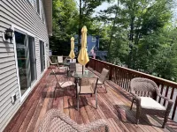 Beautifully Clean, Decorated, Cozy Chalet in an Amenity Rich Community