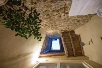 Apartment Me and You Cortona (with romantic outdoor shower on private courtyard)