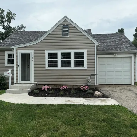 NEW! Charming Cottage on Elmhurst Drive Ne. Close to Mt. Mercy and Coe College.