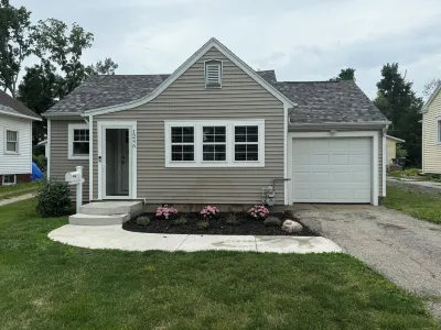 NEW! Charming Cottage on Elmhurst Drive Ne. Close to Mt. Mercy and Coe College.