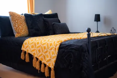 Remodeled historical loft walking distance from the Square.