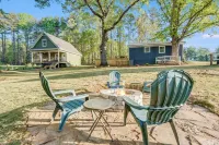 Rainyville - Emerald: Charming cottage with loft in Walhalla, South Carolina