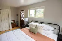 Greenough Getaway Hotels near Southgate Mall