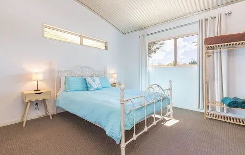 Dam It Getaway- 2 bed cabin