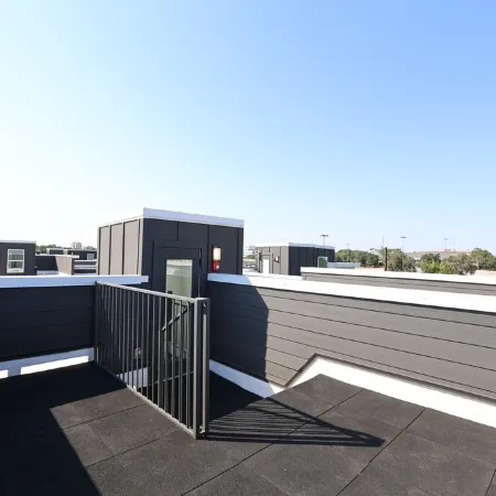Cowboy's Condo/ Steps to Stadium