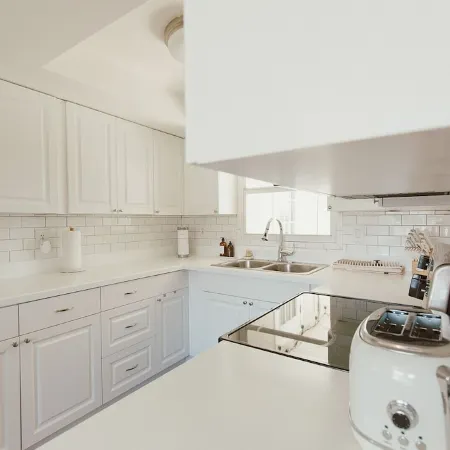 Boutique Largo Bungalow: Just mins to Gulf beaches! Beach gear provided!
