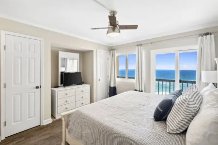 Sea Escape 2BR PCB Beachfront Condo at Pinnacle Port near 30A on Carillon Beach