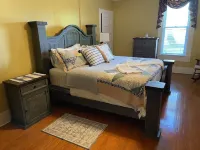 Gated Farm House Getaway Near Lake Blackshear! Peaceful and Newly renovated Hotels in Crisp County