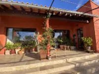 Dreaming in Provence among the olive trees, with a view of the Sainte Beaume mountain range Hotels in Barjols