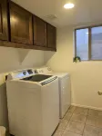 Cozy getaway home w/ POOL and GREAT location!