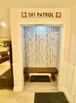 Luxury Heart of Old Town 3-Bdrm+ Hot Tub Walk to Skiing Chairlift Dining Main St - 按摩浴缸