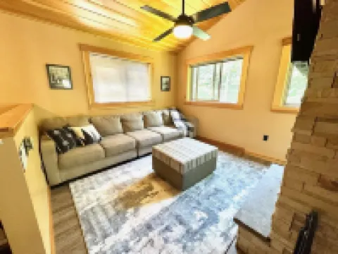 Cozy Cabin in S Bartlett Near North Conway