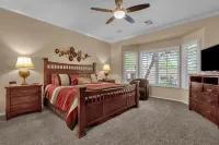 Cozy and relaxing 3 bedroom home スーパースティション・ゲートウェイ・ウェスト周辺のホテル