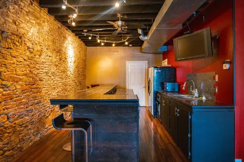 3 Bedroom 2 bath. Living space and kitchen. Hotels in Peru