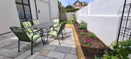 Stunning 2-bed Victorian Villa Ground Floor Flat