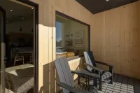 Brand New Beautiful Townhouse! Views and Pickleball