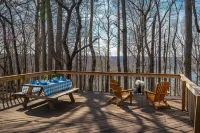 Cottage w/ boat parking, 2.7mi to free boat launch
