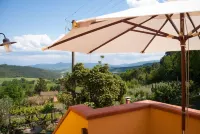 Isolated and peaceful farm located on the slopes of an enchanting valley