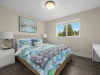 Luxury 8 beds Villa with Private Heated Pool & Resort Amenities Hotels in Edmonds