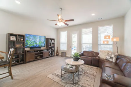 Deck, Private Gym & Comm Pools near Woodlands Mall