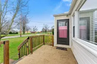 2 King Bedroom-Office Space-Garage-Pets Allowed-Millcreek Park Hotel di Youngstown