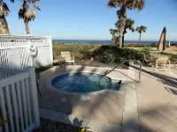 Direct Ocean Front Penthouse, Vacation In The Lap Of Luxury !