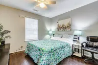 Charming 3BD/ Office/Yard & Pet-Friendly Hotels near Brightwater Park