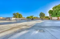 Hava-Retreat with Pool/Boat Parking!