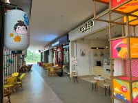 3 Bedroom Tokyo Riverside PIK 2 for 5 PAX, 2 Bath Các khách sạn ở Teluknaga