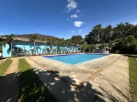 Amici Resort Hotel Laoag - Pools