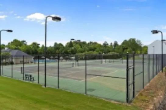 Cozy & Private in-Law Suite 10 Minutes from LakePoint