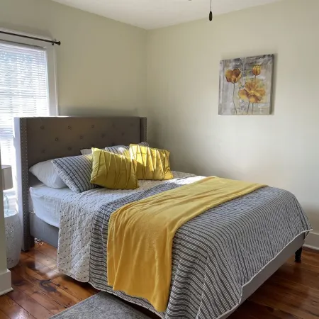 Gallipolis along the river. No cleaning fee and no Taxes.