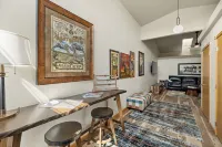 Two bedroom townhome, central to most popular destinations within Rapid City.