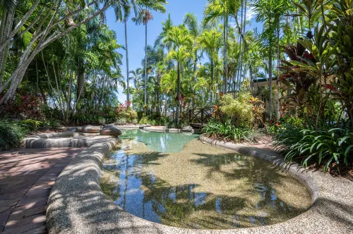 City Oasis Inn Townsville, SureStay Collection by BW