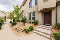 Newly Renovated Townhome. Pet Friendly! St. George