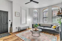 The Smith Victorian 2BR Brownstone Apartment