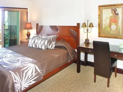 AMAZING PRIME OCEANVIEW 2 BDRM, 3 BATH PENTHOUSE