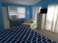 BUCKEYE BEACH INN!!! LOCATED ON GOLF COURSE, LARGE POOL, 5 MINUTES TO BEACH!!!