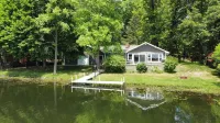 Corey Lake, High speed internet, Dock, Deck, Skiing, Fishing. Apple Picking - Wifi