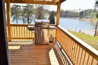 The Lake House     Lake front/Private Dock/ Sleeps 12