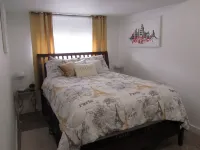Spacious family friendly home with a heated indoor pool Hotels near Walmart Supercenter